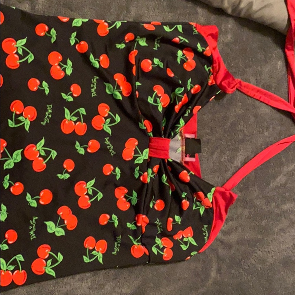 Cute cherry top